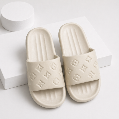 Cloud Comfort Textured Slide Slippers