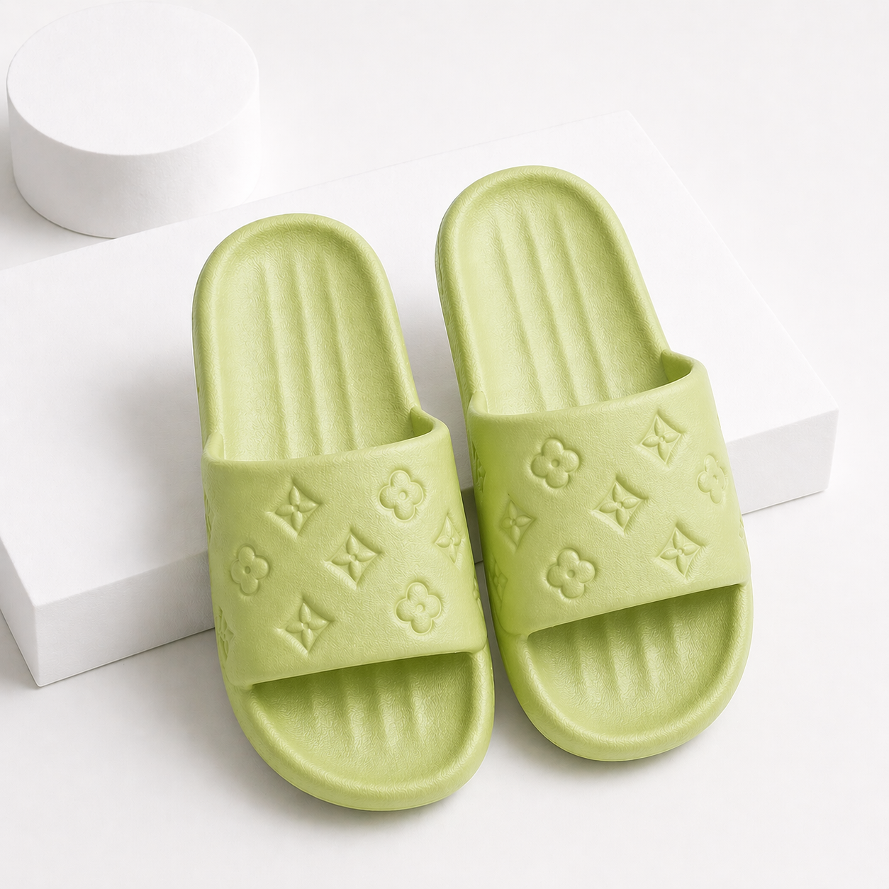 Cloud Comfort Textured Slide Slippers